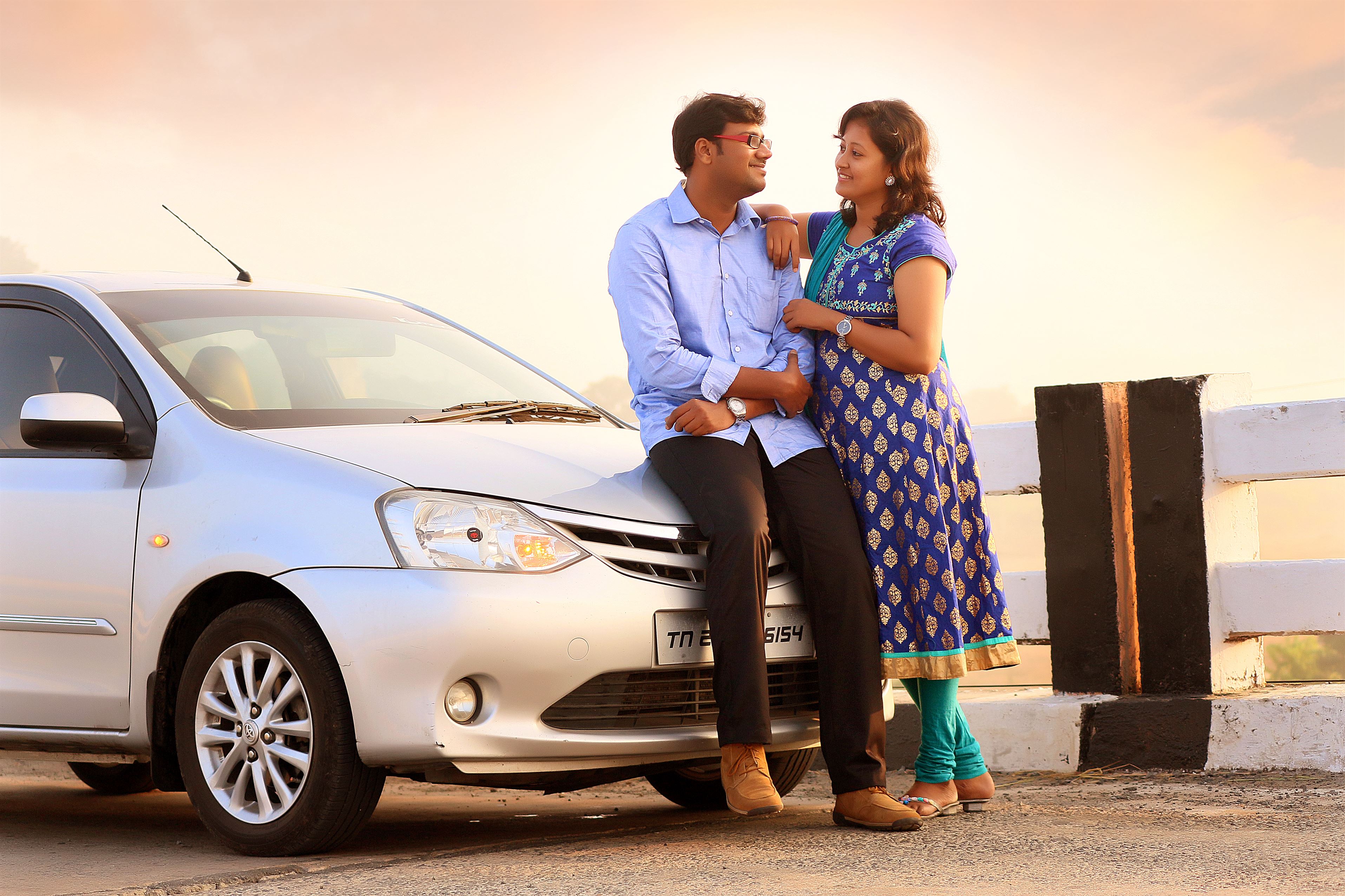 Couple Photography in Kanchipuram and Vellore by Southern Pictures - couple_candid_photography_video_southern_picture_kanchi